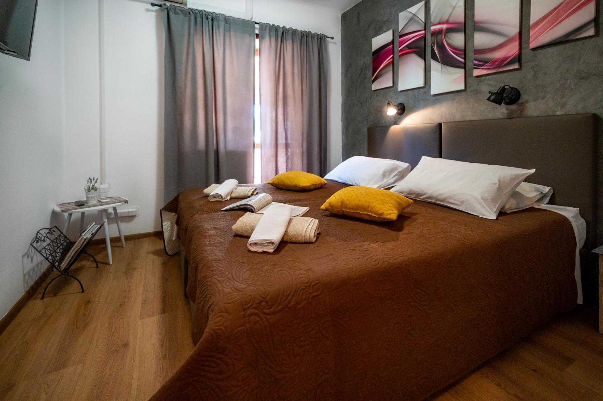 Sonia Rooms Pula Exterior photo