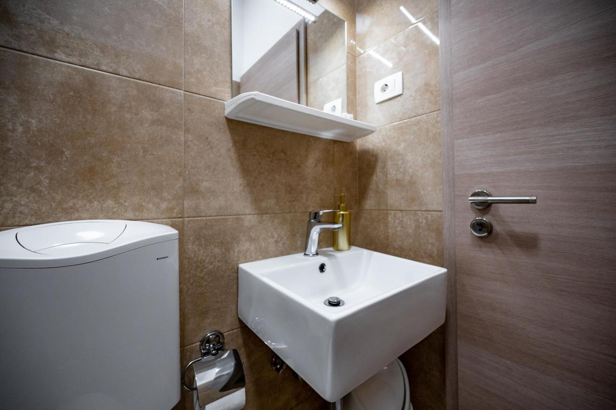 Sonia Rooms Pula Exterior photo
